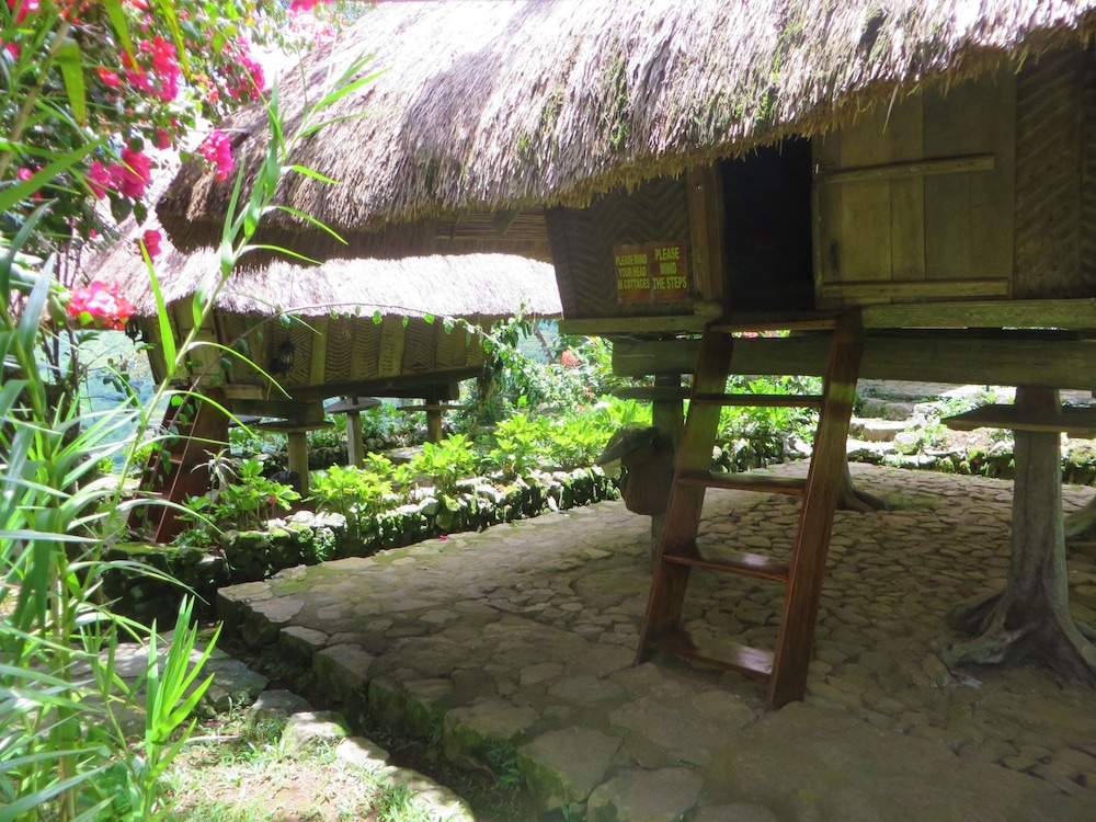 Native Village Inn 19/31