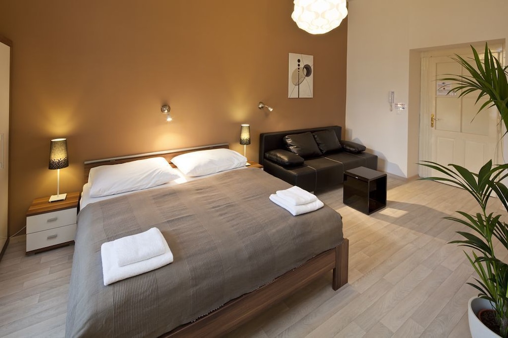 Family, Studio, King Bed, Sofa, Balcony, Courtyard Area