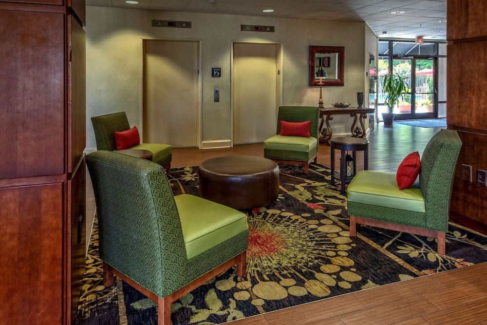 Hampton Inn Rocky Mount 37/53