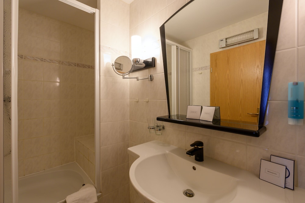 Waldhotel Berghof 44/46