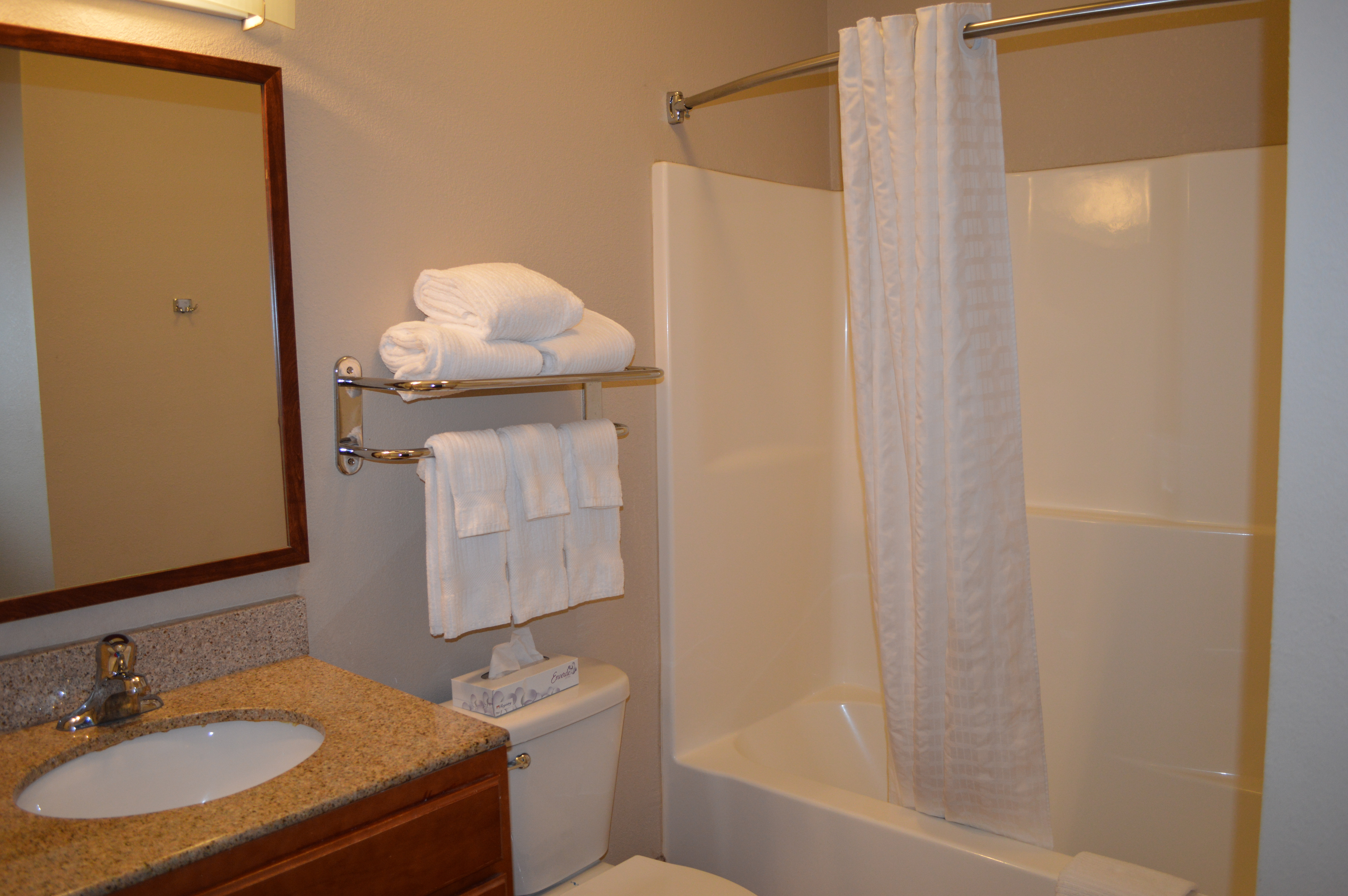 CANDLEWOOD SUITES AUGUSTA 24/24