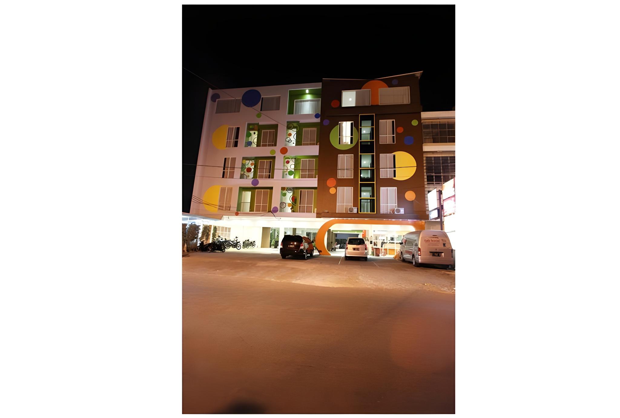 Tab Hotel 1/50