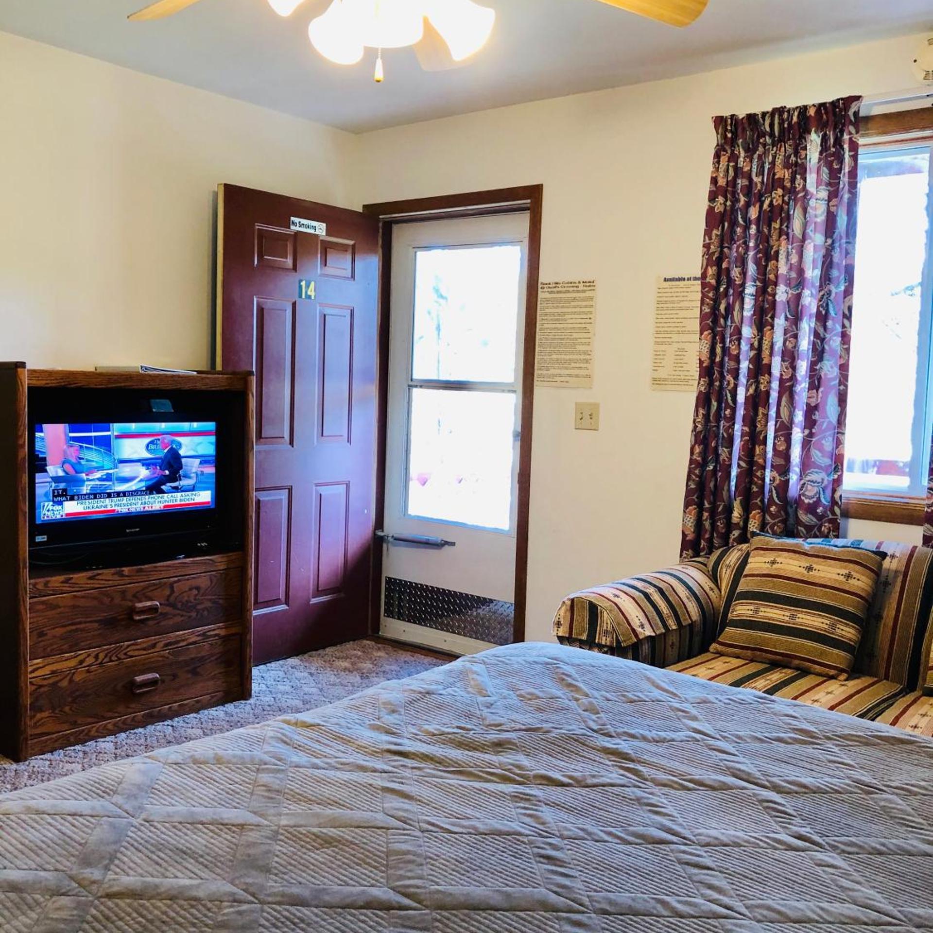 Black Hills Motel at Quail's Crossing 16/28