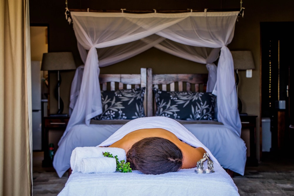The Ranch House at African Safari Lodge 15/50
