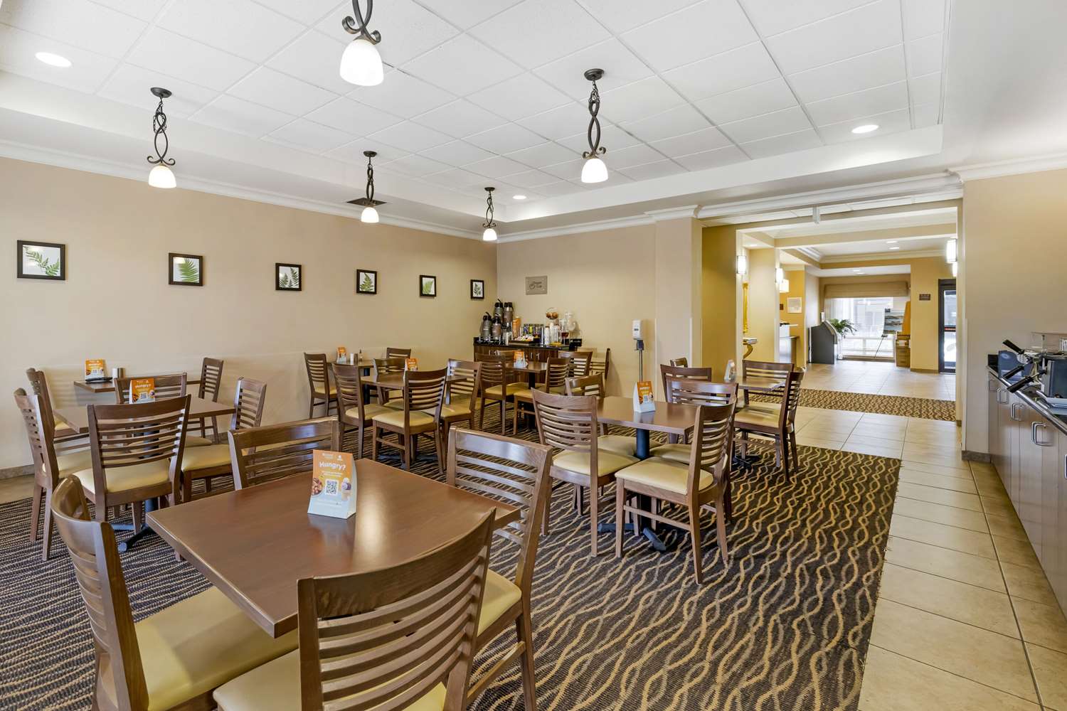 Sleep Inn and Suites Redmond, OR 23/34