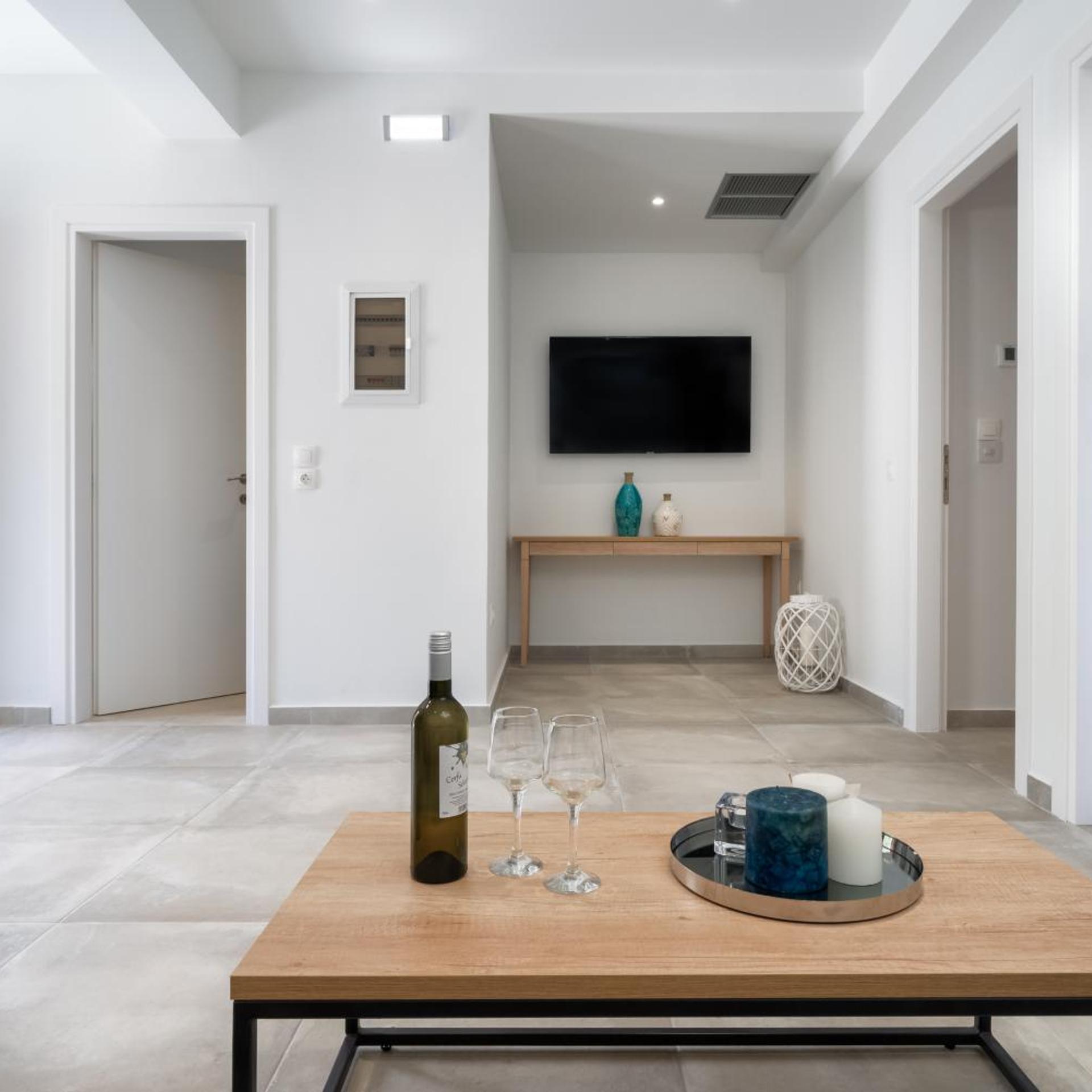 Karavos Apartments 41/57