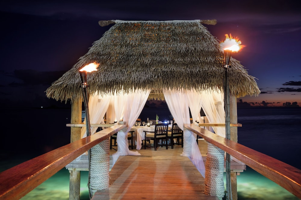 Malolo Island Resort 6/70