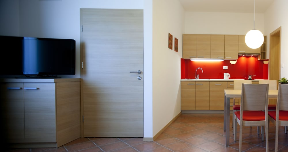 Ahotel Ljubljana 24/31