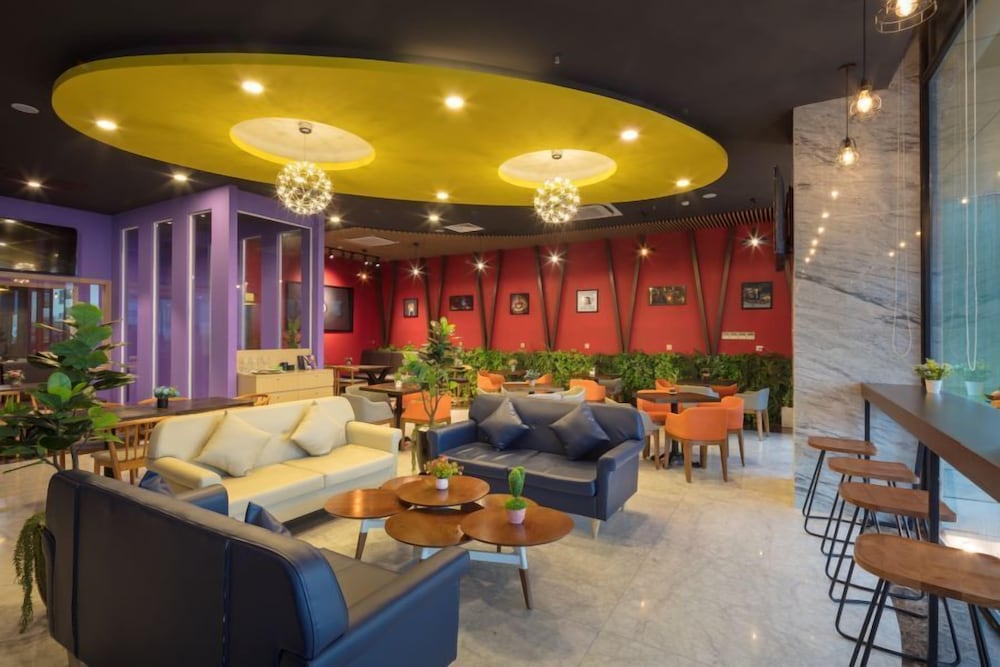 Sao Viet Hotel 32/48