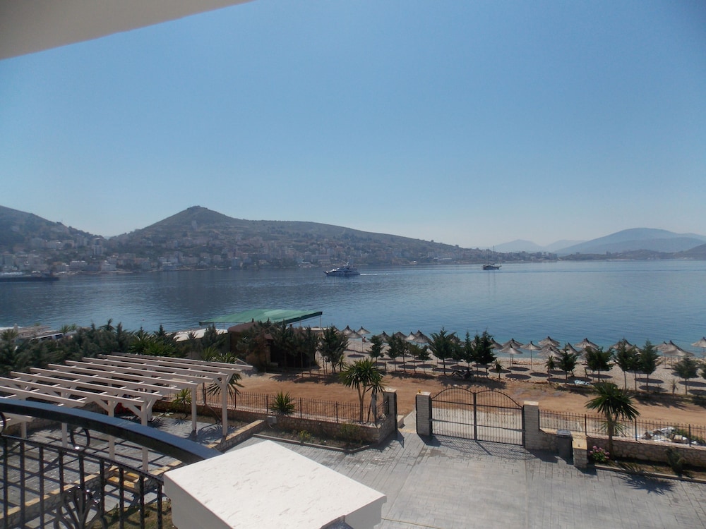 Vila Kalcuni Luxury Resort 64/71