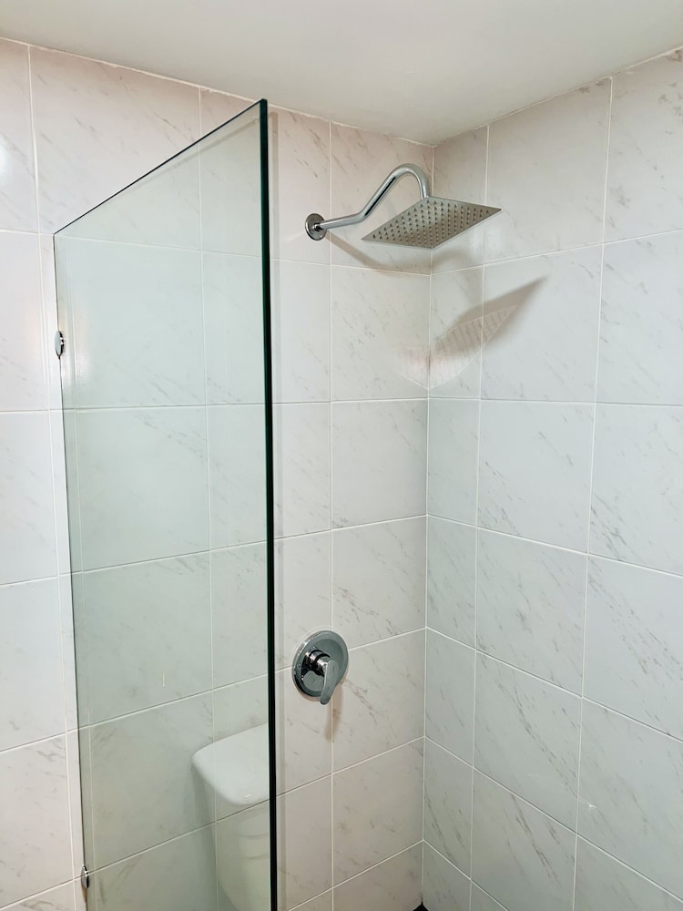 Hotel Calvete 65/65