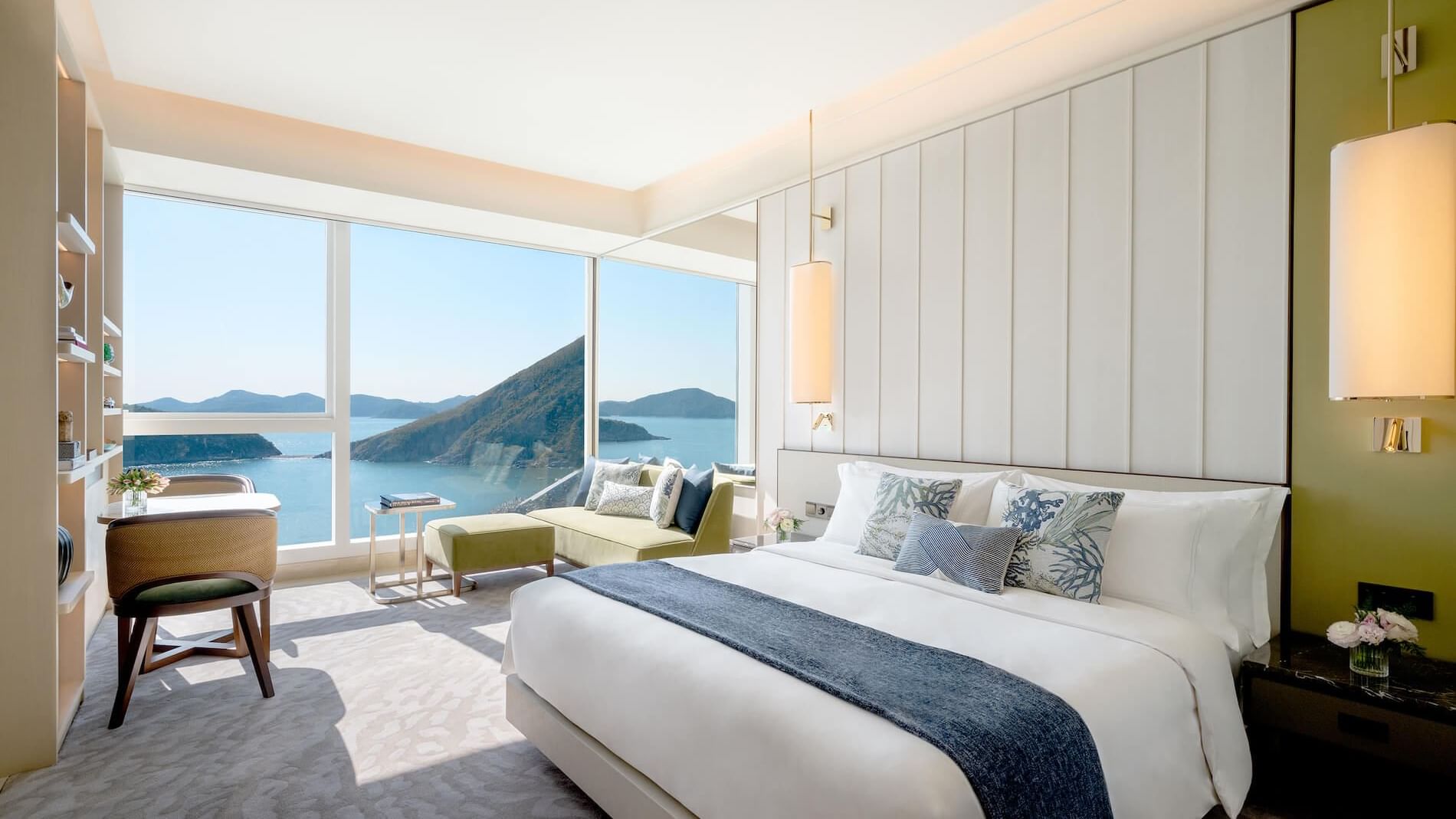 Room at The Fullerton Ocean Park Hotel Hong Kong, HONG KONG ISLAND