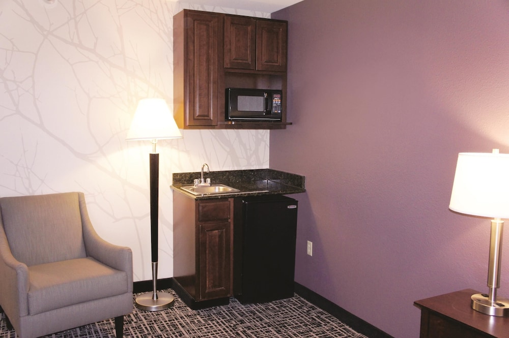 La Quinta Inn & Suites by Wyndham Denver Aurora Medical 30/43