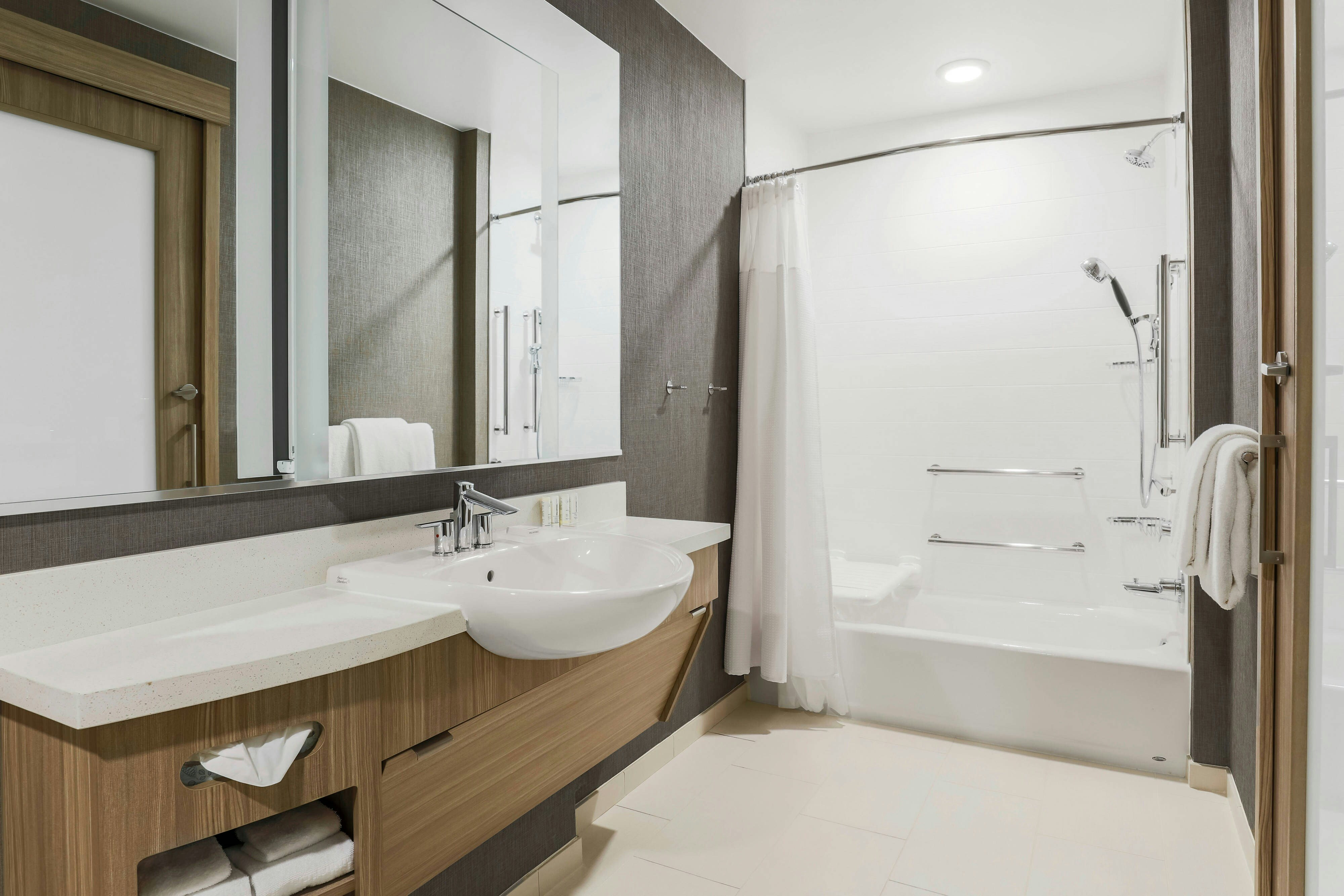 SpringHill Suites by Marriott Truckee Lake Tahoe 28/28