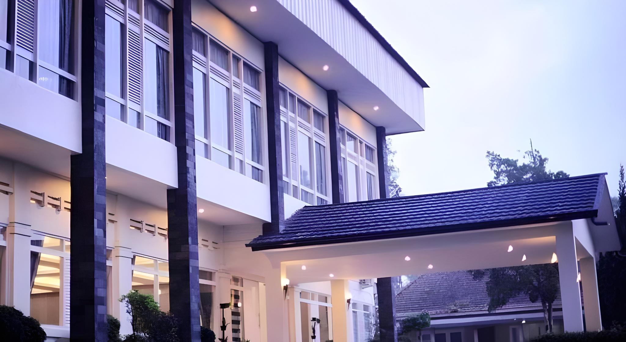 Selabintana Conference Resort 4/42