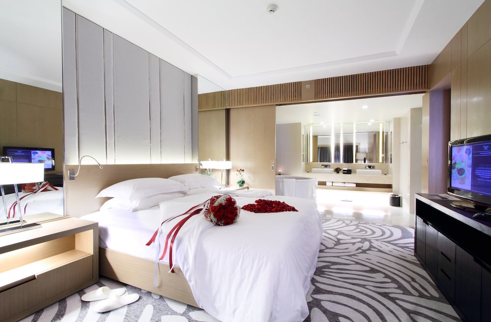 Centara Grand At Central Plaza Ladprao Bangkok 31/82
