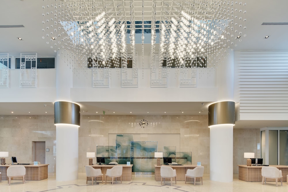 Carillon Miami Wellness Resort 4/44