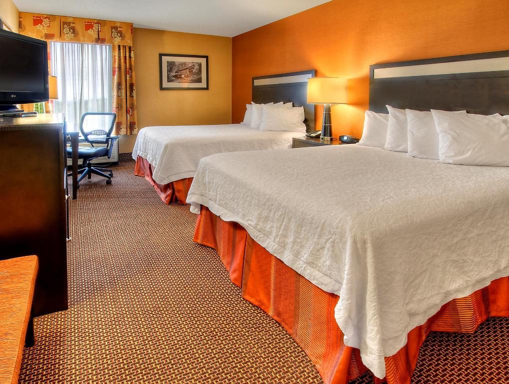 Room, Queen Bed