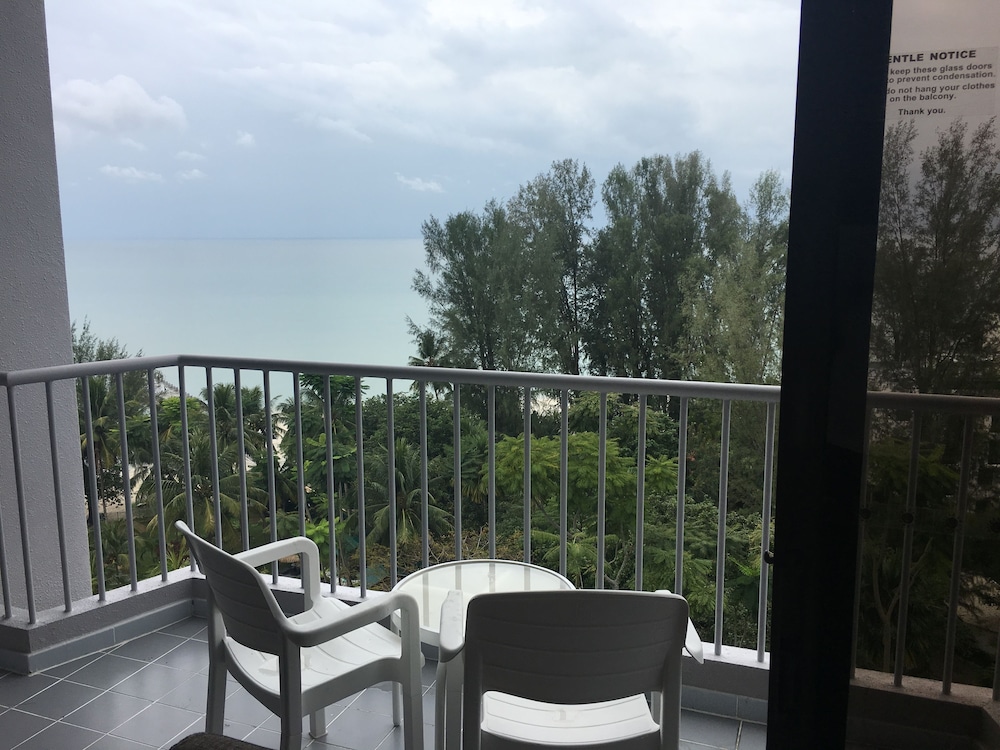 Bayview Beach Resort 36/78