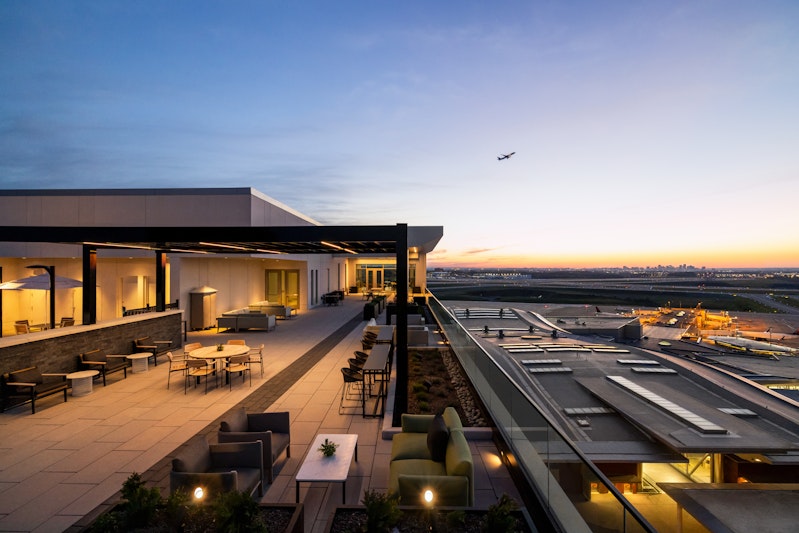 Hilton BNA Nashville Airport Terminal 50/53