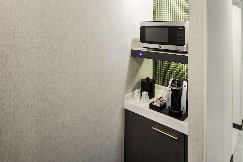 Hilton Garden Inn Camden Waterfront Philadelphia 18/53