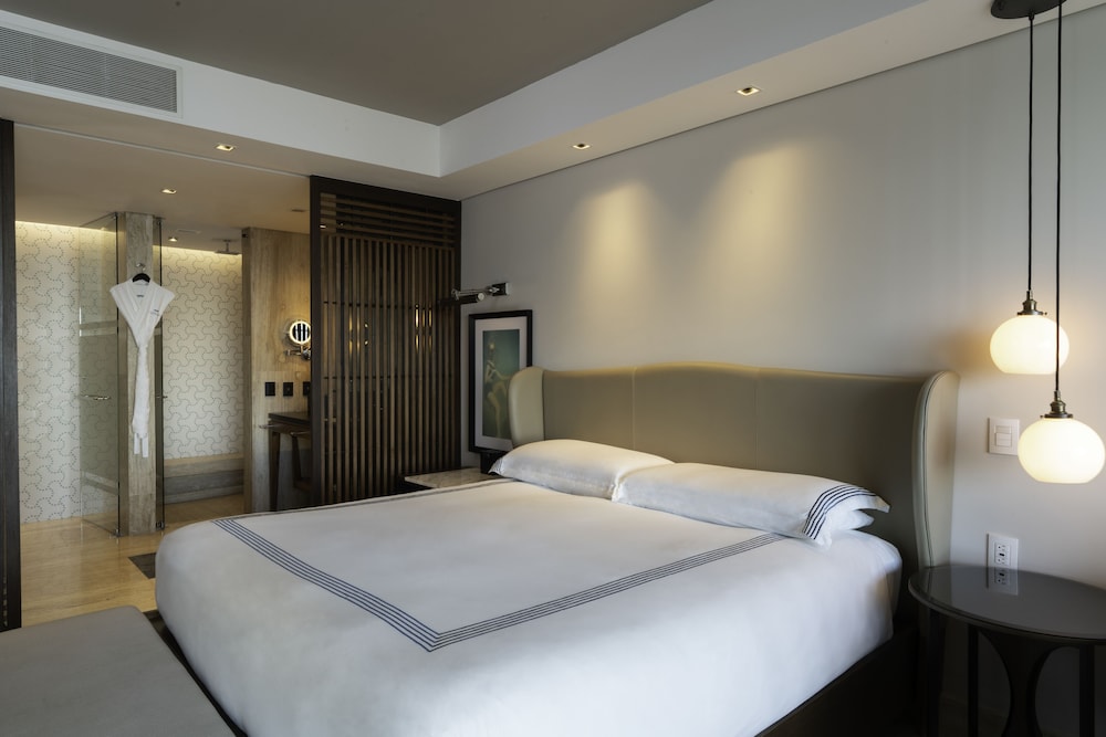 Thompson Playa Del Carmen Beach House 6/37