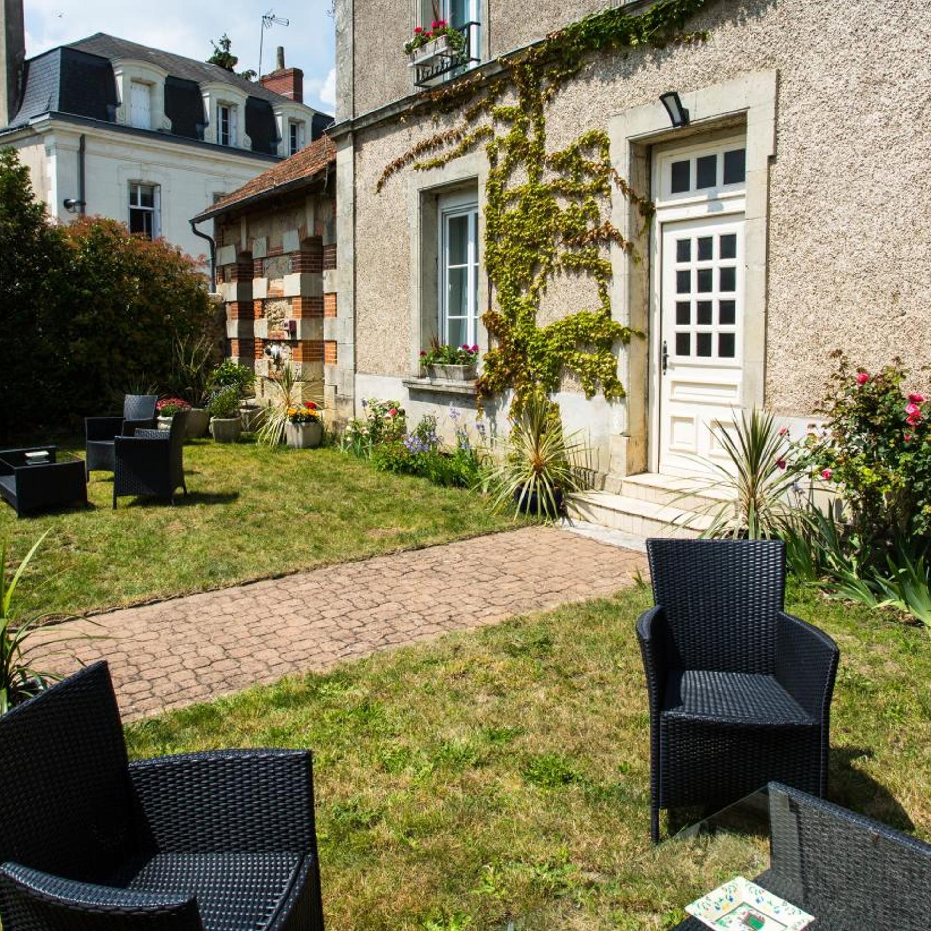 Logis Hotel de la Mere Hamard 44/50