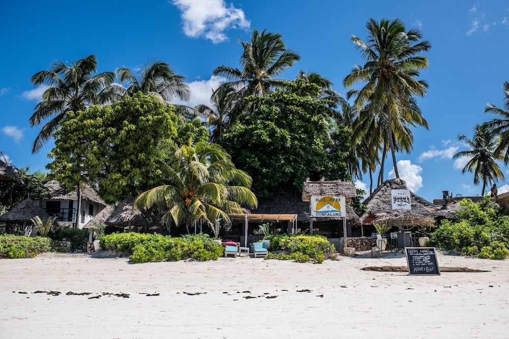 Blue Reef Sport And Fishing Lodge & Bungalows 39/49