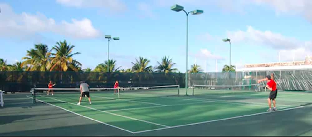 Tamarind Reef Resort Spa & Marina 22/50
