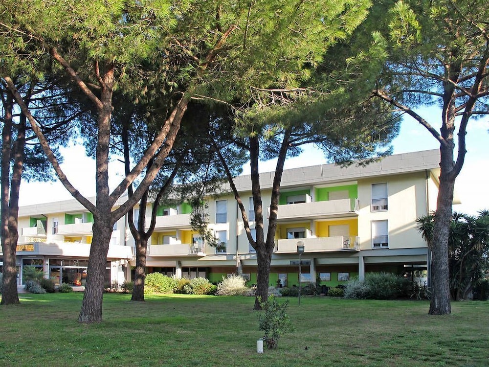 Residence Italia 52/62