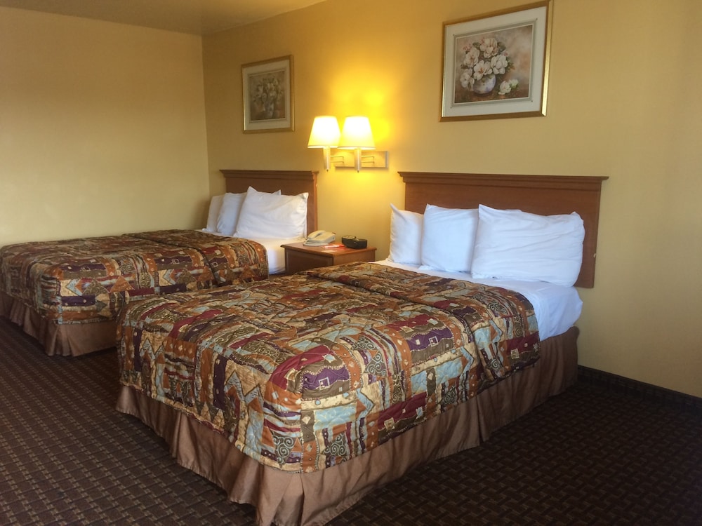 Econo Lodge Easton 30/61