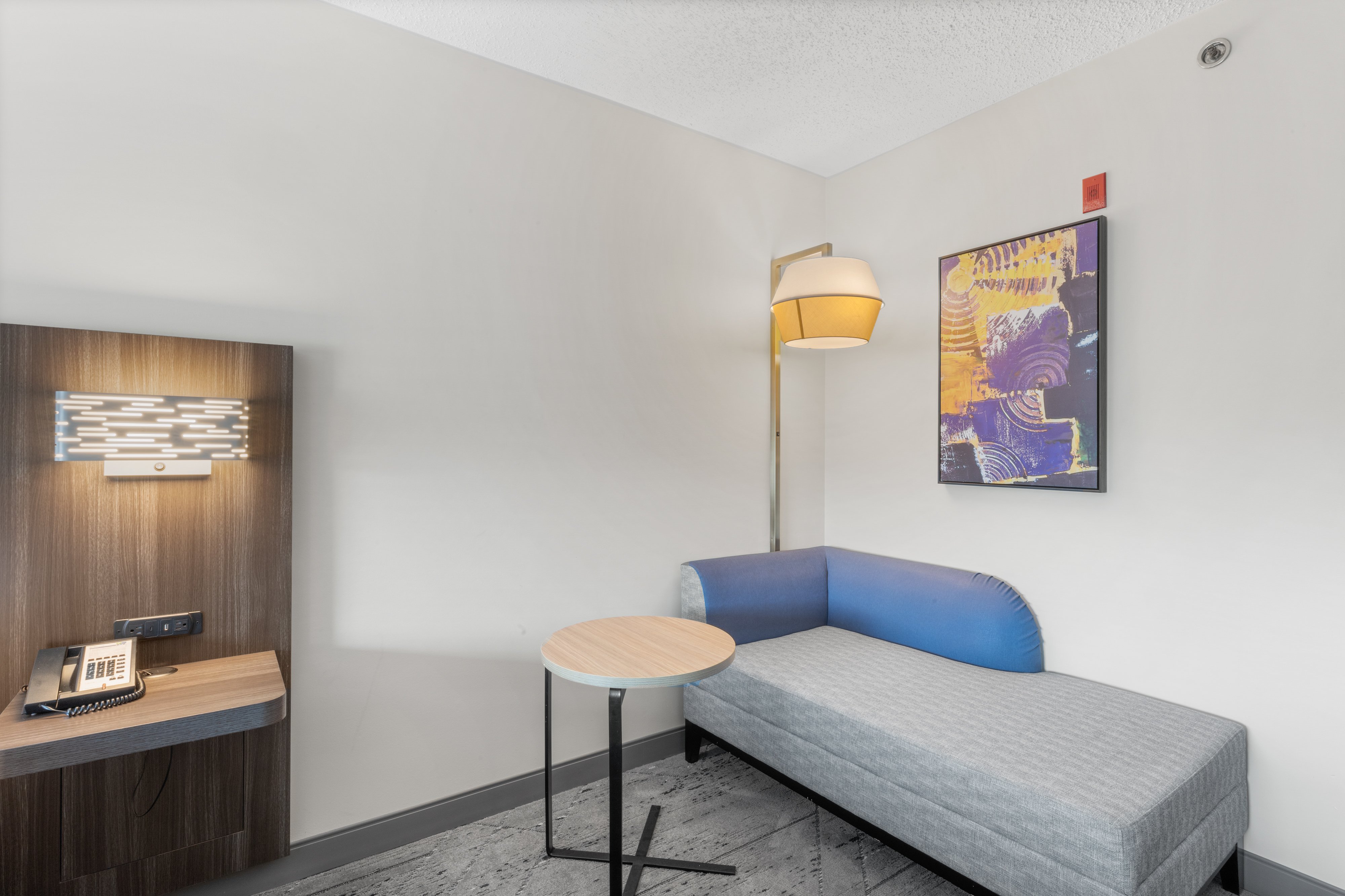 Holiday Inn Express Newington 34/50