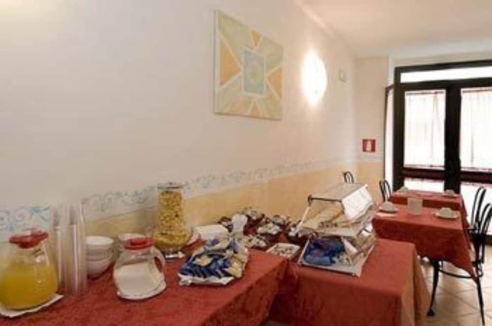 Florence Hotel Palazzuolo 33/47