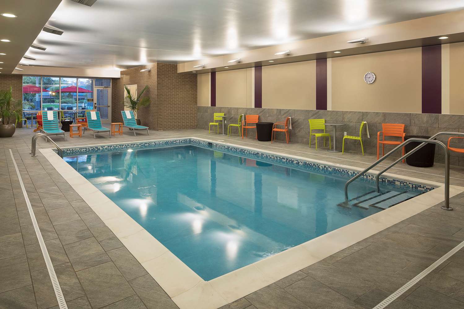 swimming pool spa
