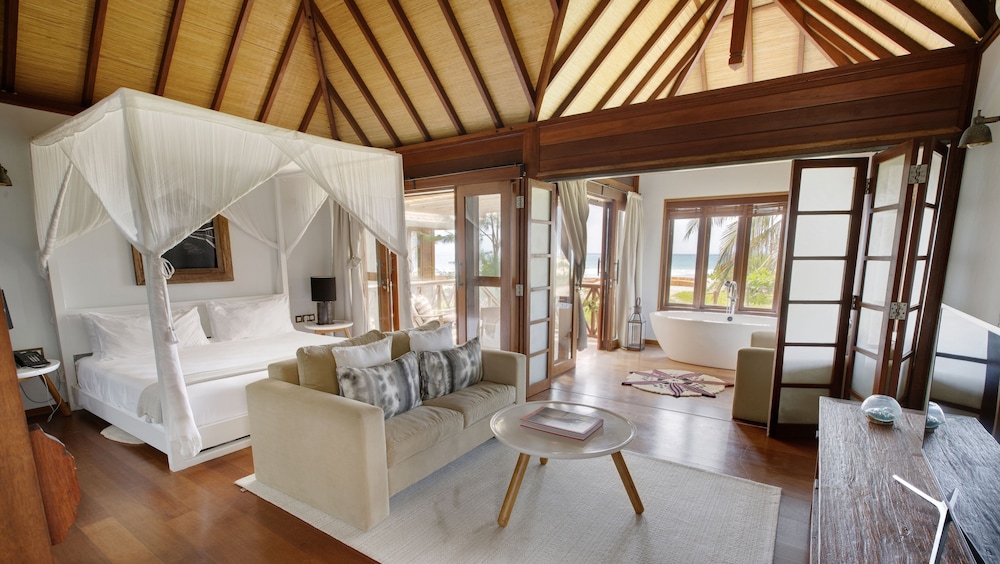 SENTIDOS BEACH RETREAT 46/76