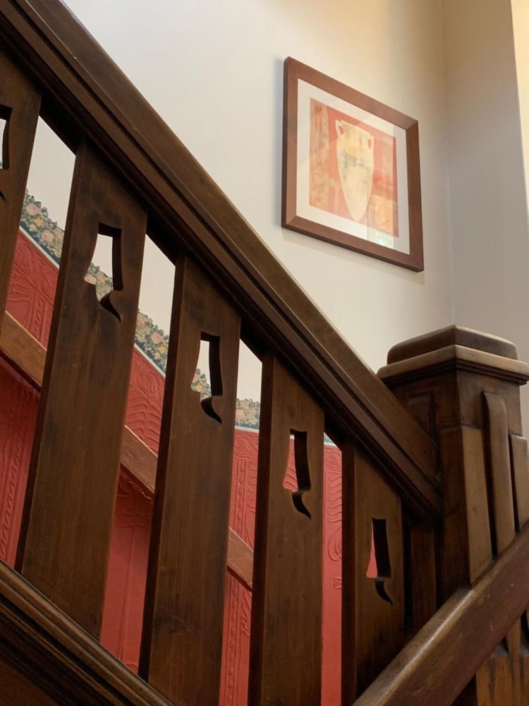 BURWOOD BED AND BREAKFAST 31/47