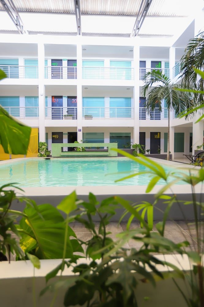 TRYP by Wyndham Chetumal 41/42