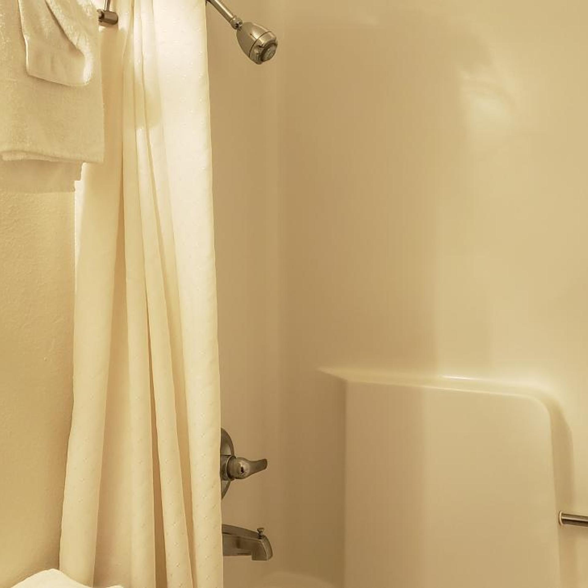 Americas Best Value Inn Burlington 33/62