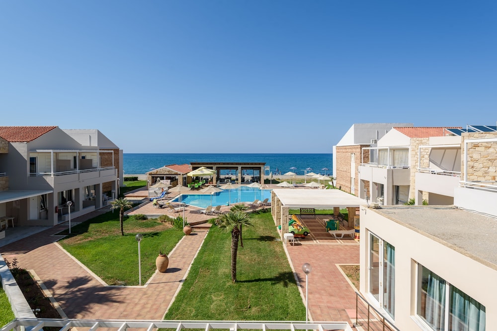 Kostakis Beach Hotel 38/46