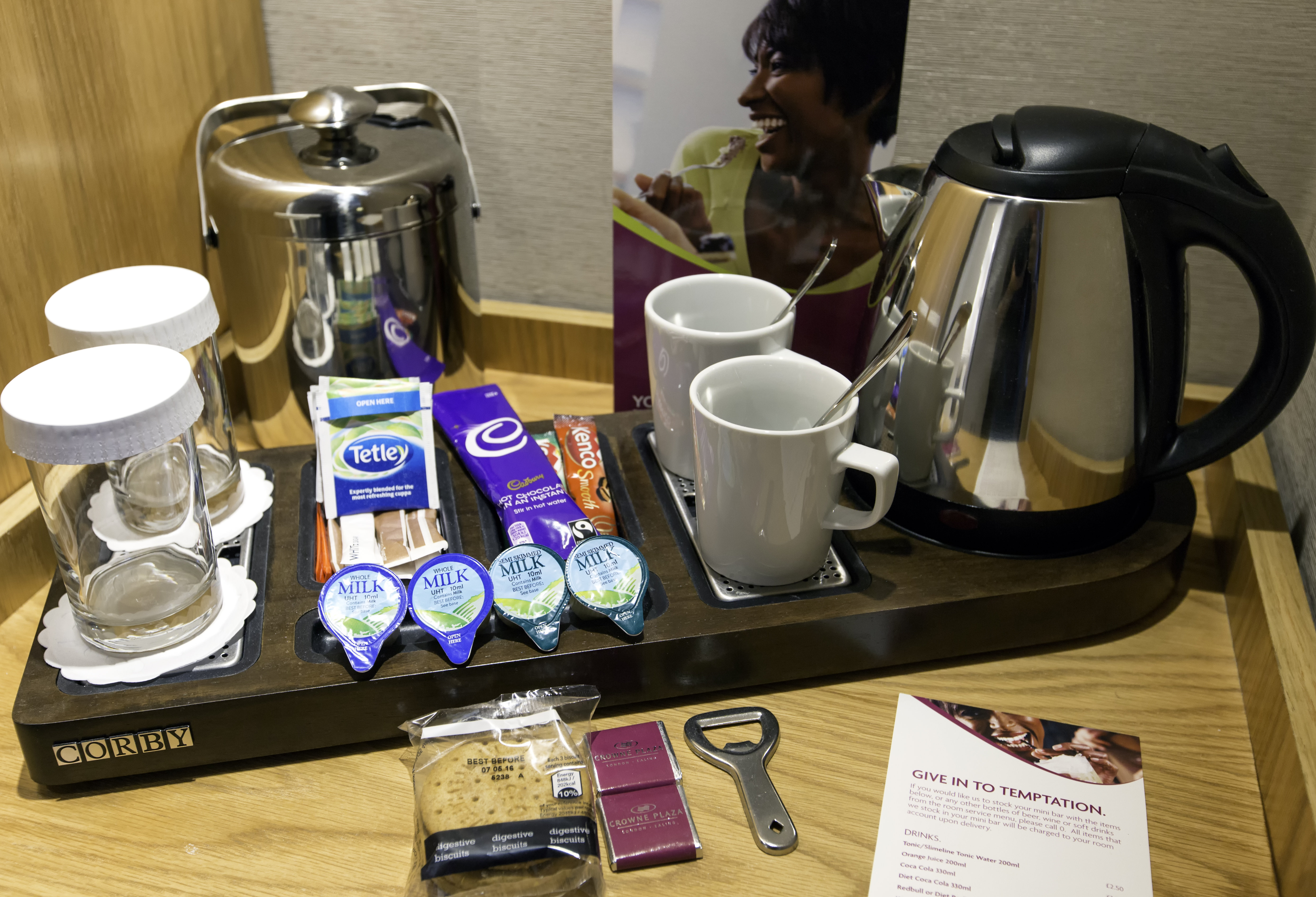 Crowne Plaza Ealing 38/76