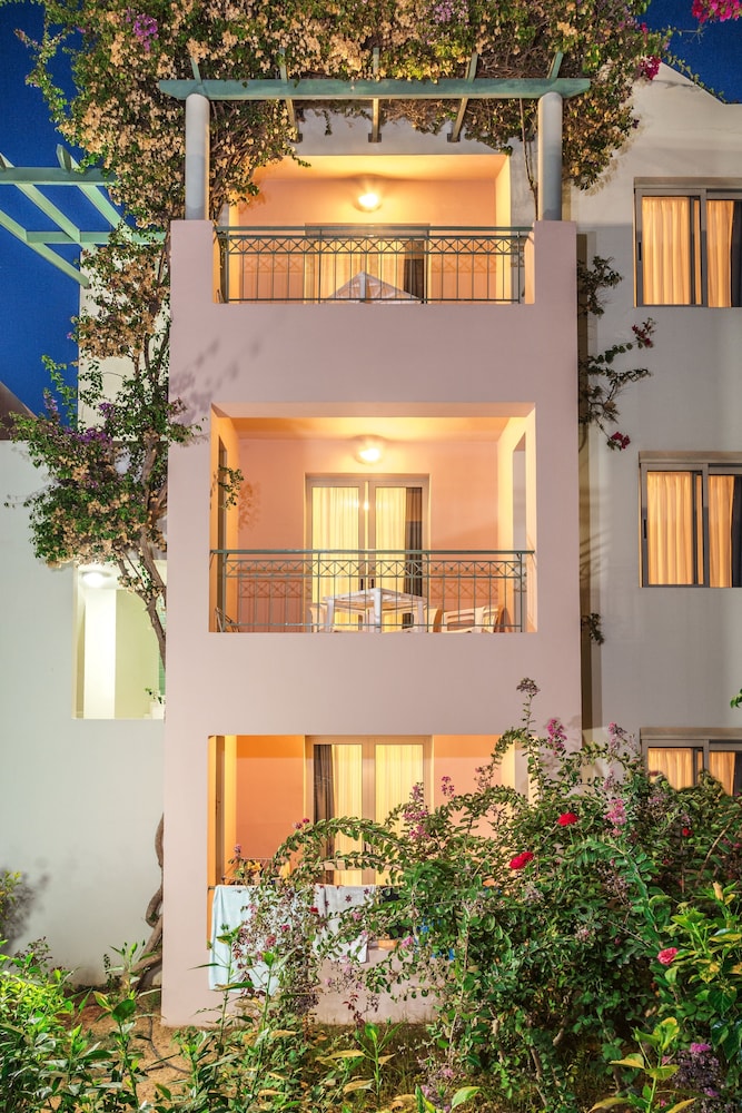 Lotus酒店公寓(Lotus Hotel Apartments) 图片1
