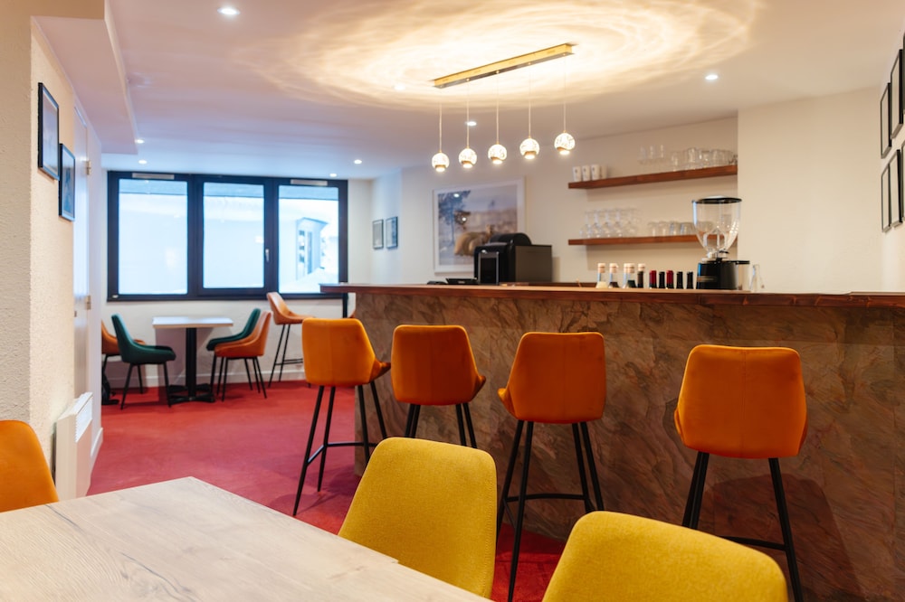 Lake Hotel Courchevel 1850 35/50