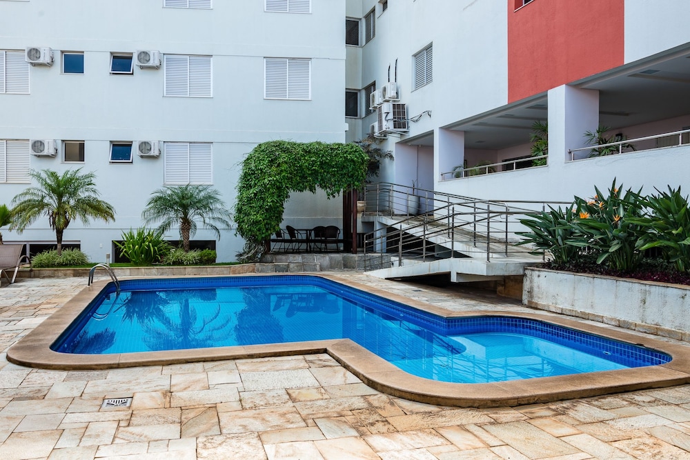 Lindoya Hotel 40/50