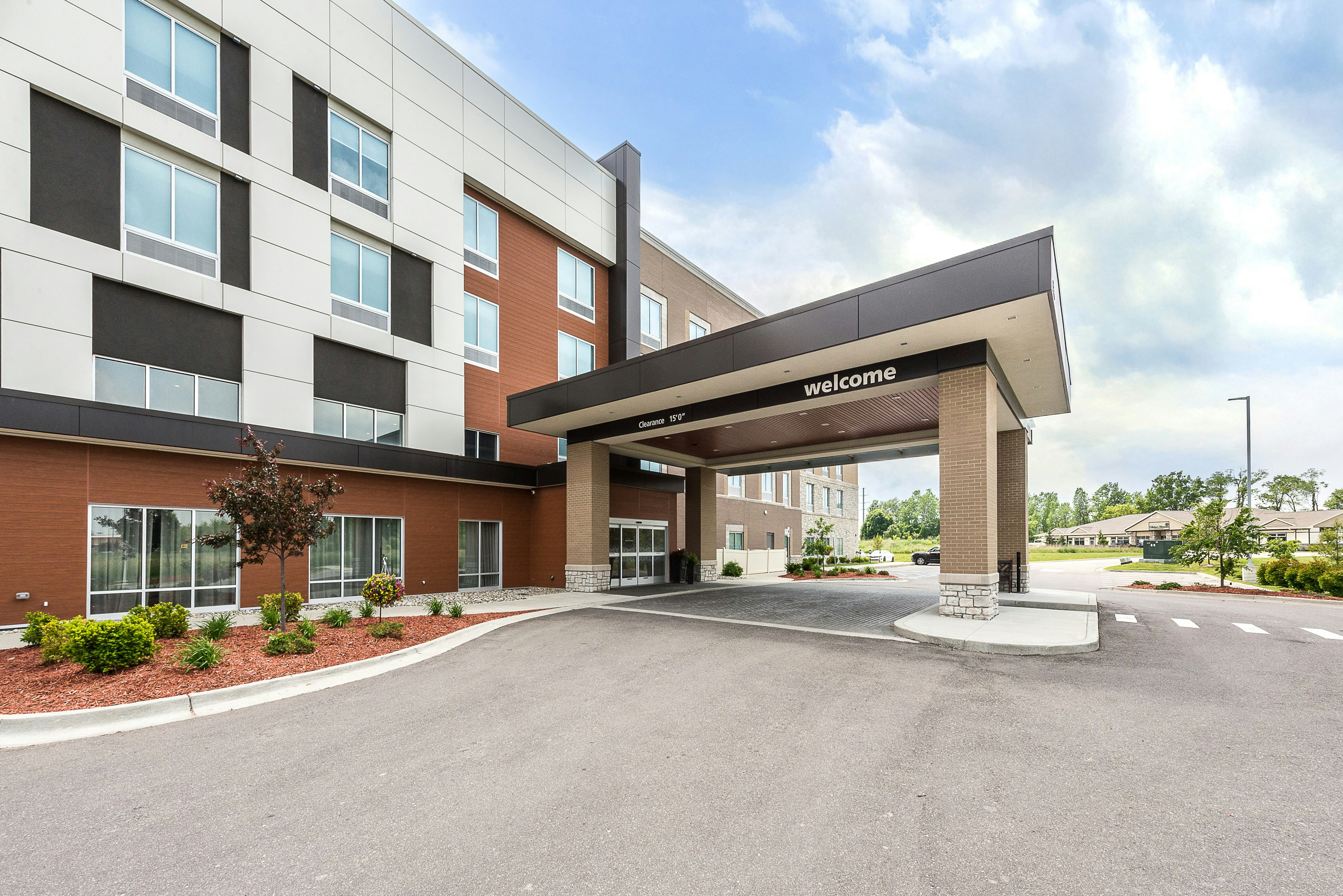 Hampton Inn and Suites Howell 35/41