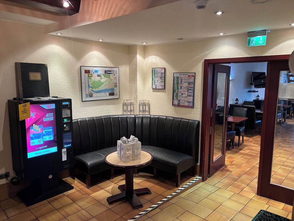 Hoteltraube Rudesheim 38/50