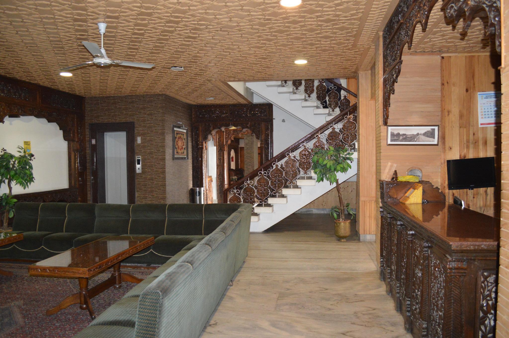 HOTEL DUKE 2/20