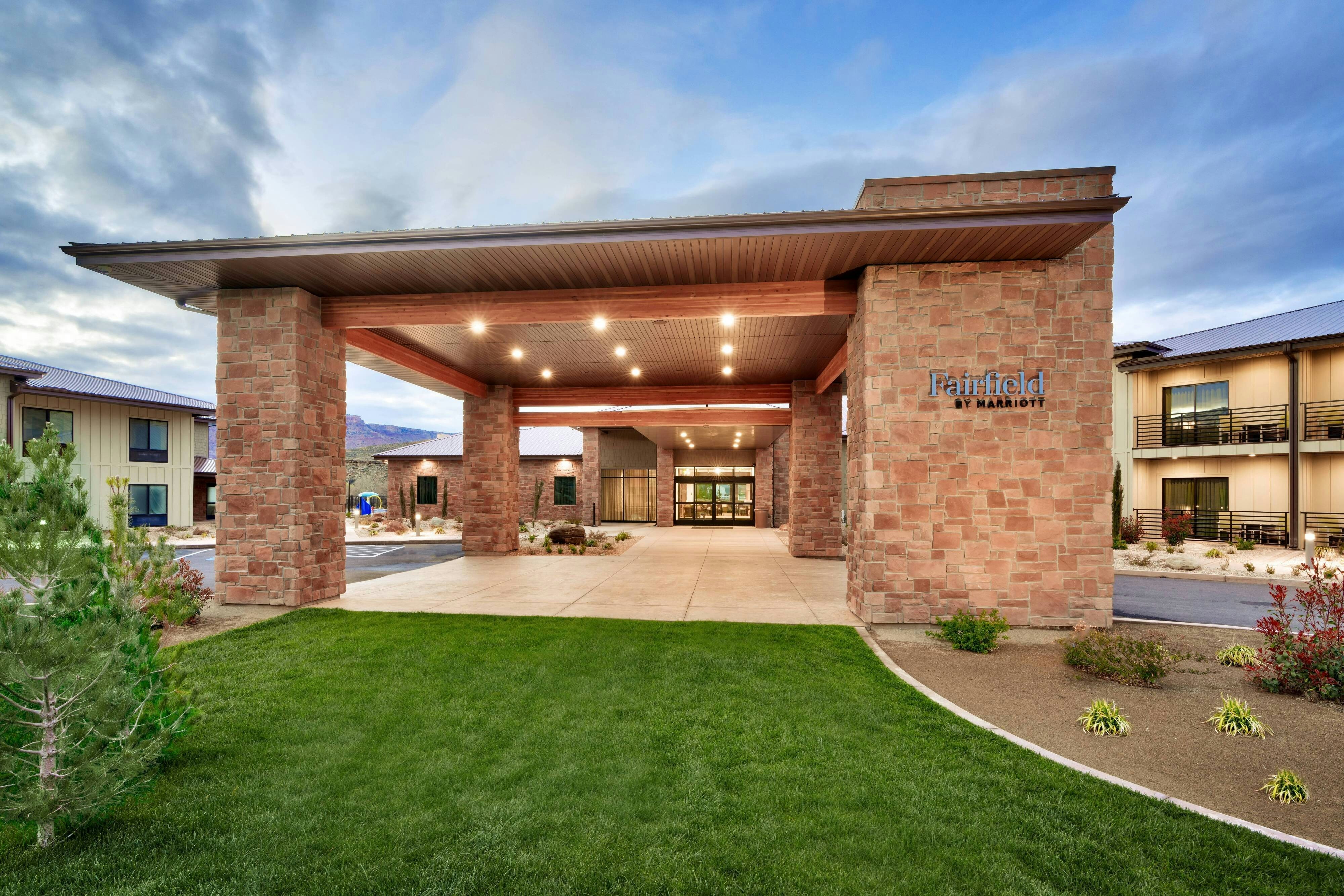 Fairfield Inn & Suites By Marriott Virgin Zion National Park 25/25