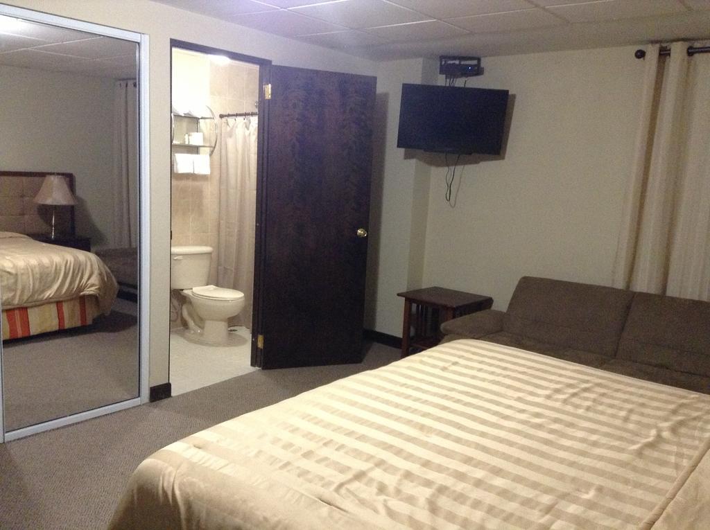 S.J. Suites Hotel 20/39