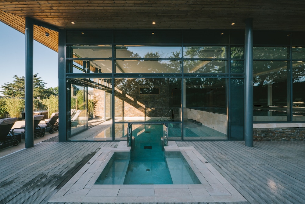 Boringdon Hall Hotel 71/99