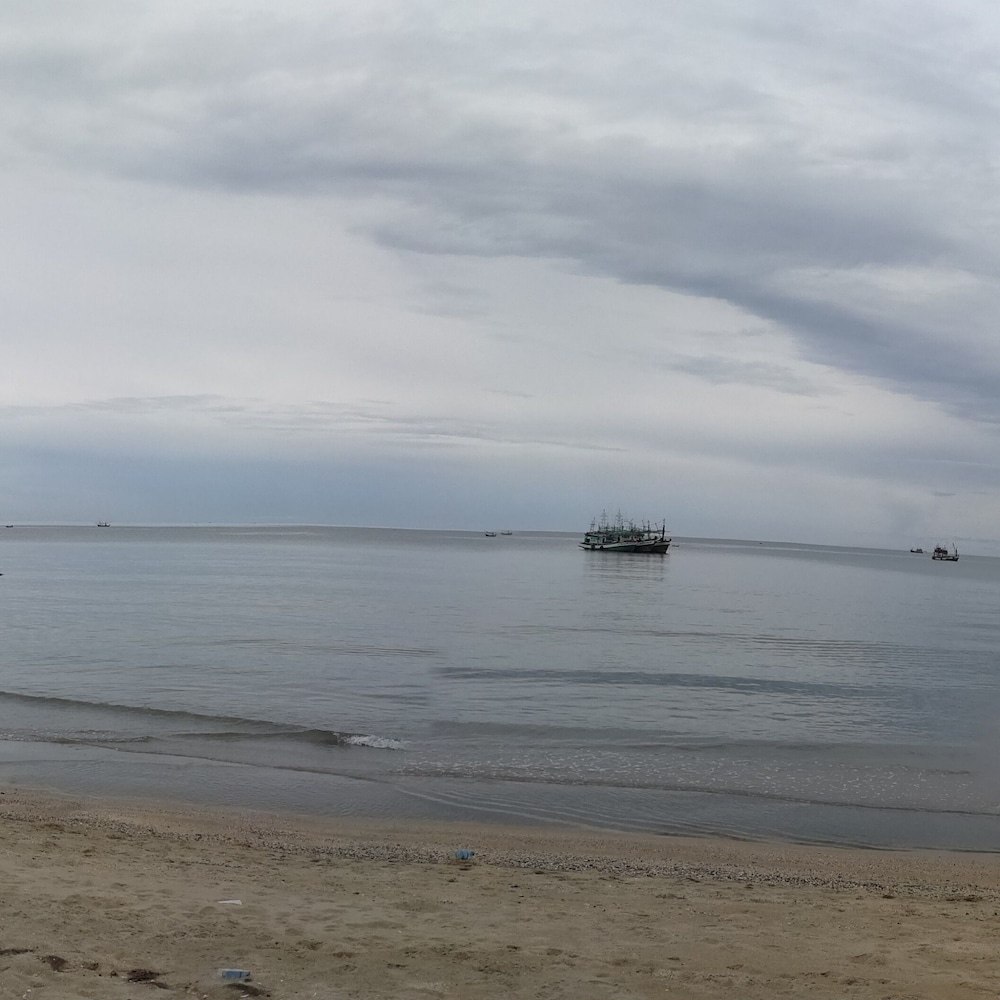 Aow Noi Sea View Resort 29/50